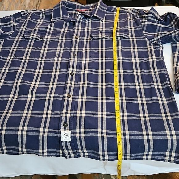 The North Face Men's Blue & Cream plaid long sleeve shirt size XL - Picture 10 of 10